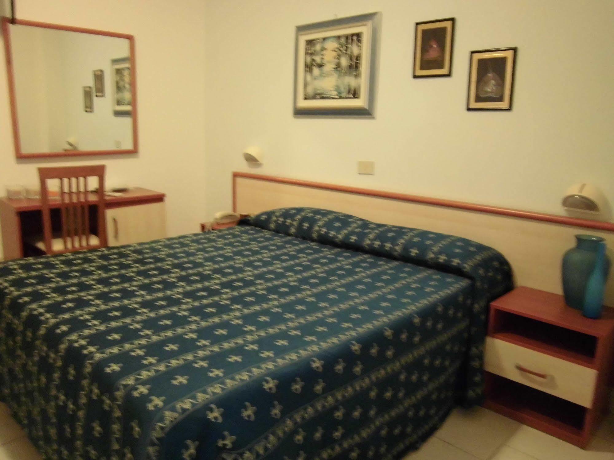 Hotel Europa Park Lido di Spina Eksteriør bilde